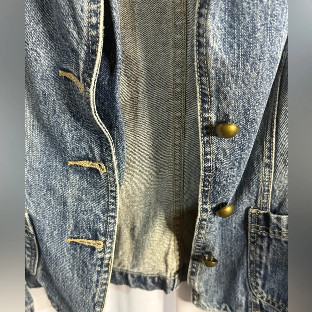 Liz Claiborne Distressed Denim Blazer